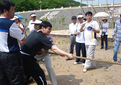 14春游活动.JPG